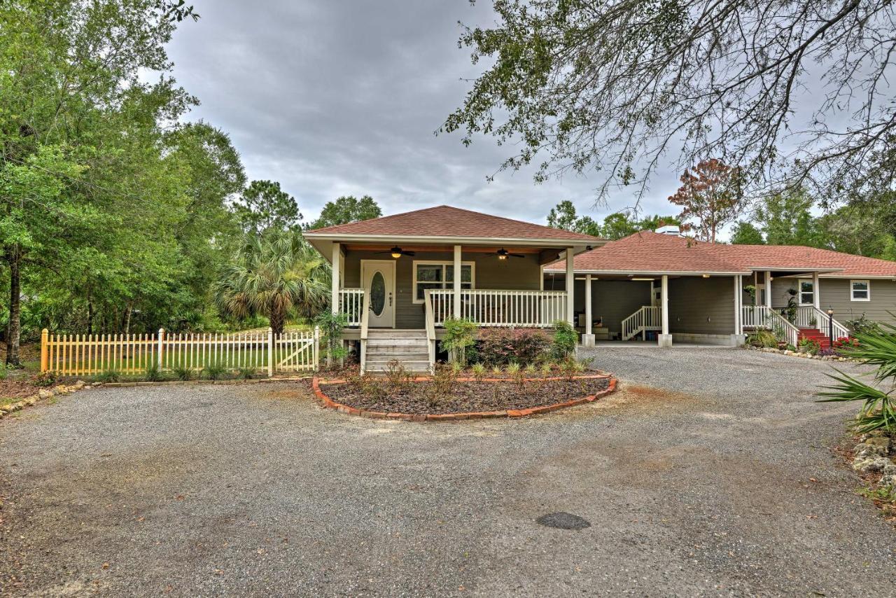 Crystal River Cottage On 1 Acre With Deck And Porch! Yankeetown Екстер'єр фото