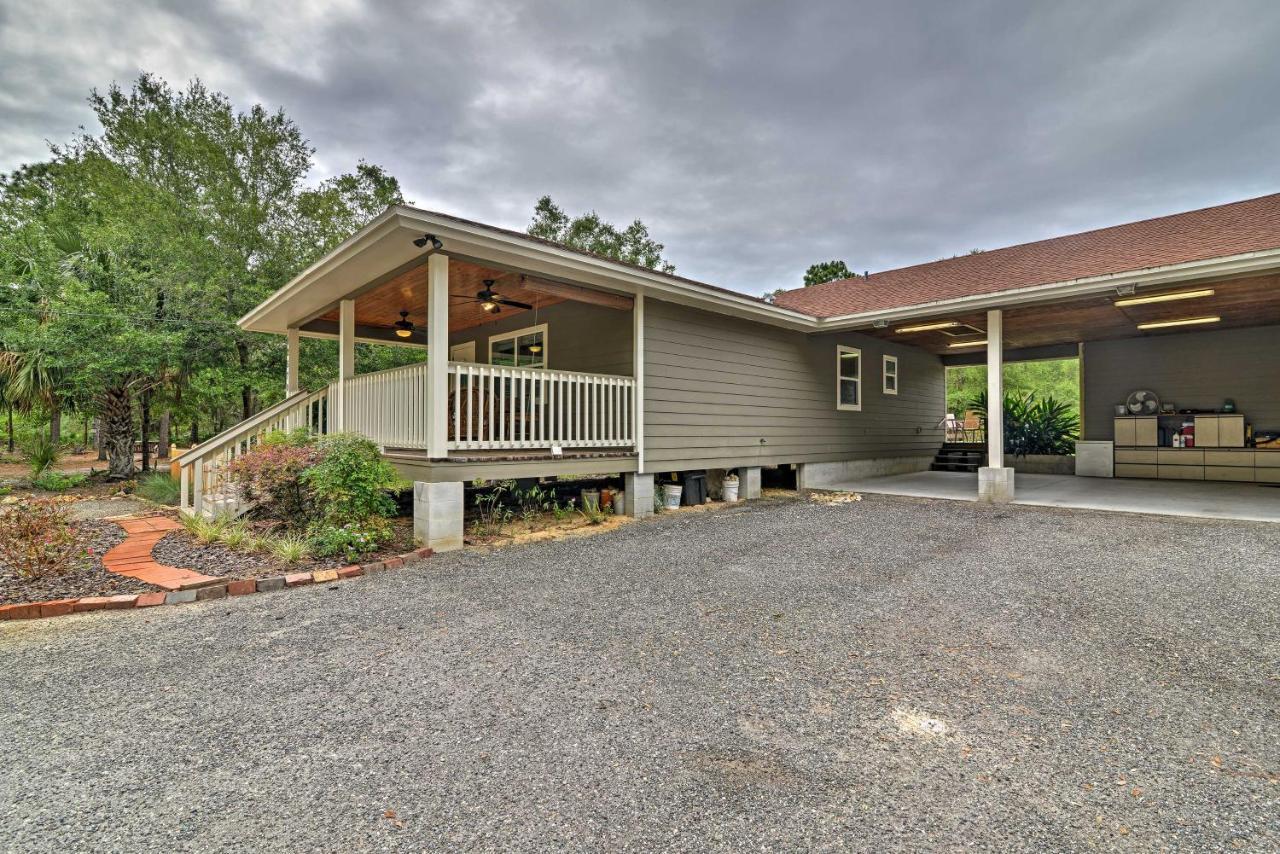Crystal River Cottage On 1 Acre With Deck And Porch! Yankeetown Екстер'єр фото